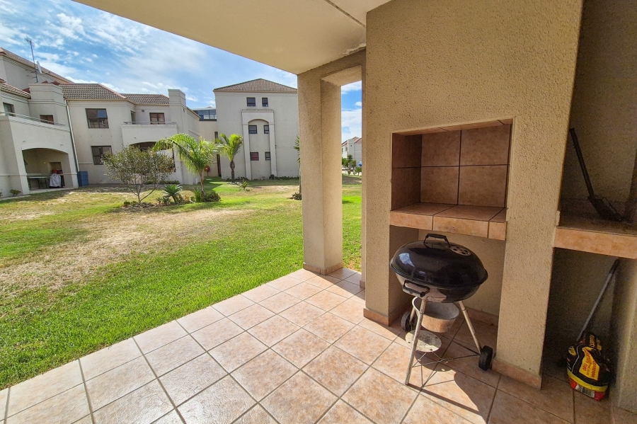 2 Bedroom Property for Sale in Vredekloof East Western Cape